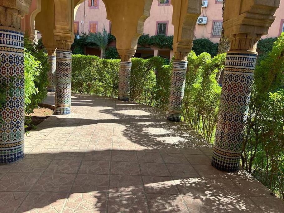 Joli Appartement T2 Residence Avec Piscines Marrakesh Extérieur photo